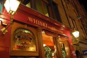 Manufakturen-Blog: Nichts, was es nicht gibt - Whiski Fine wines & ales in Schottland (Foto: Reisekultouren)