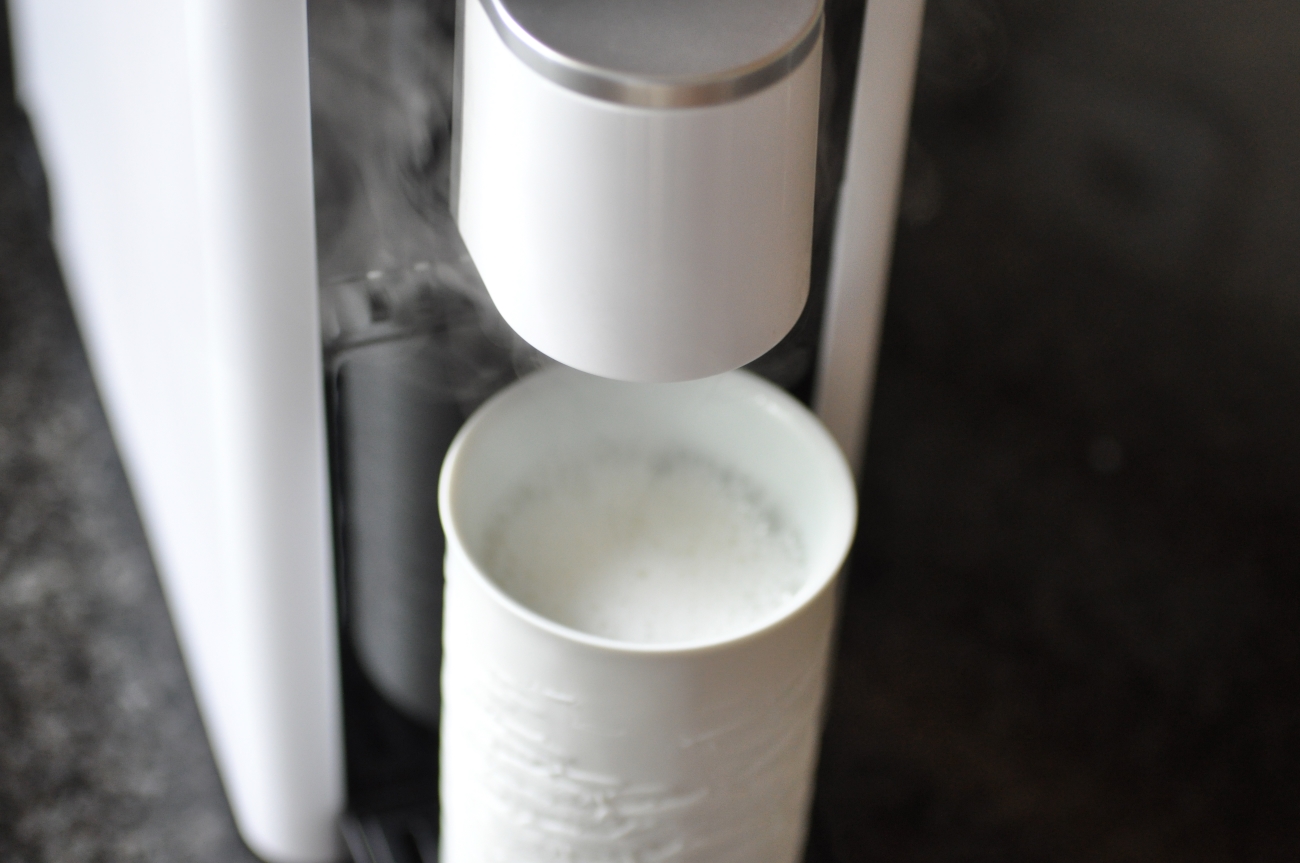Manufakturen-Blog: Leysieffers kontaktloser Milchaufschäumer erzeugt bis zu 4 cm hohen Milchschaum (Foto: Wigmar Bressel)