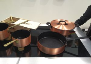 Manufakturen-Blog: Das neue Kochset der Kupfermanufaktur Weyersberg - jetzt aus 3 mm starkem Kupfer (Foto: Wigmar Bressel)