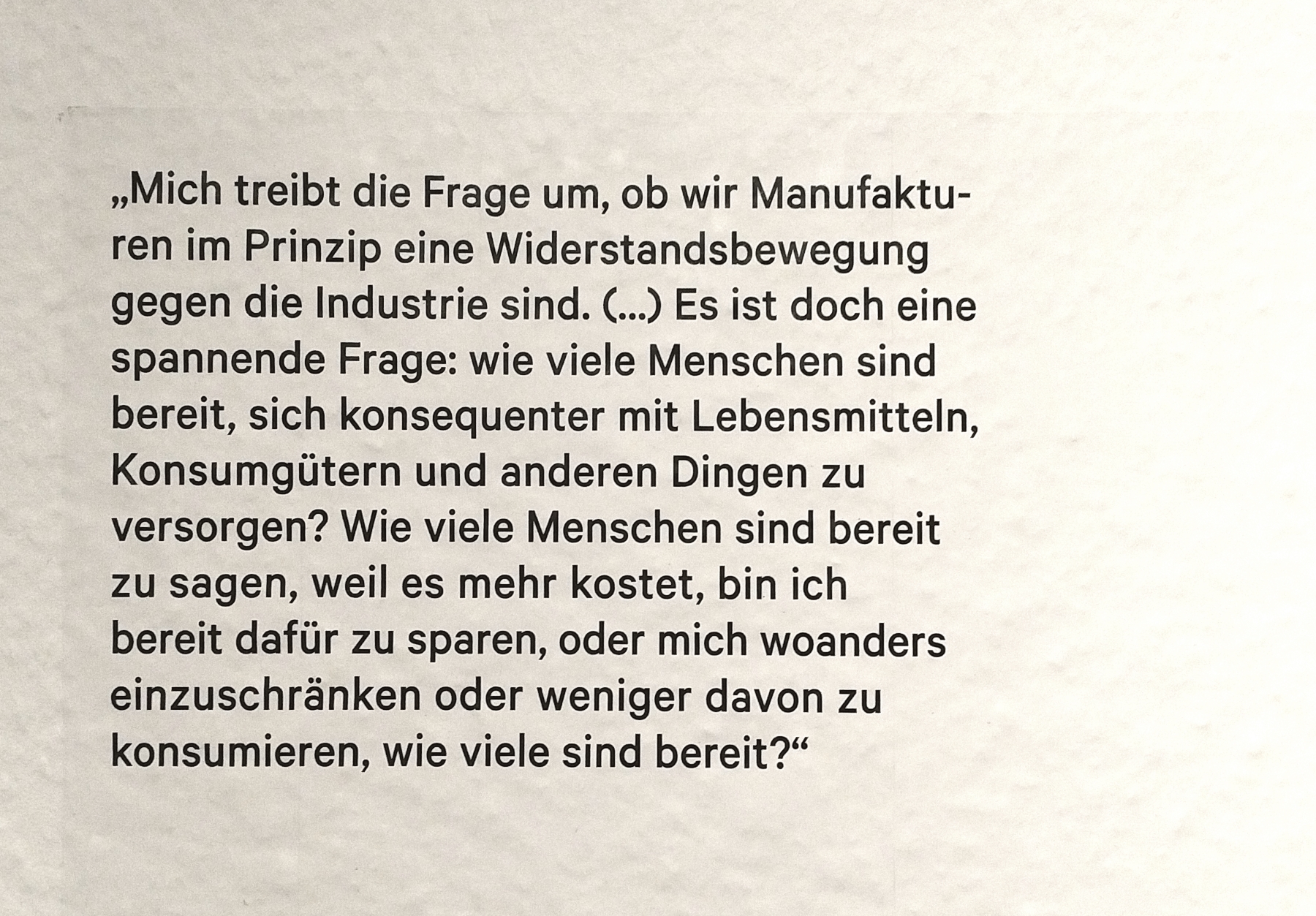 Manufakturen-Blog: Zitat Wigmar Bressel, Vorsitzender des Verbandes Deutsche Manufakturen e. V. (Foto eines Wand-Tattoos von Julia Francesca Meuter: Wigmar Bressel)